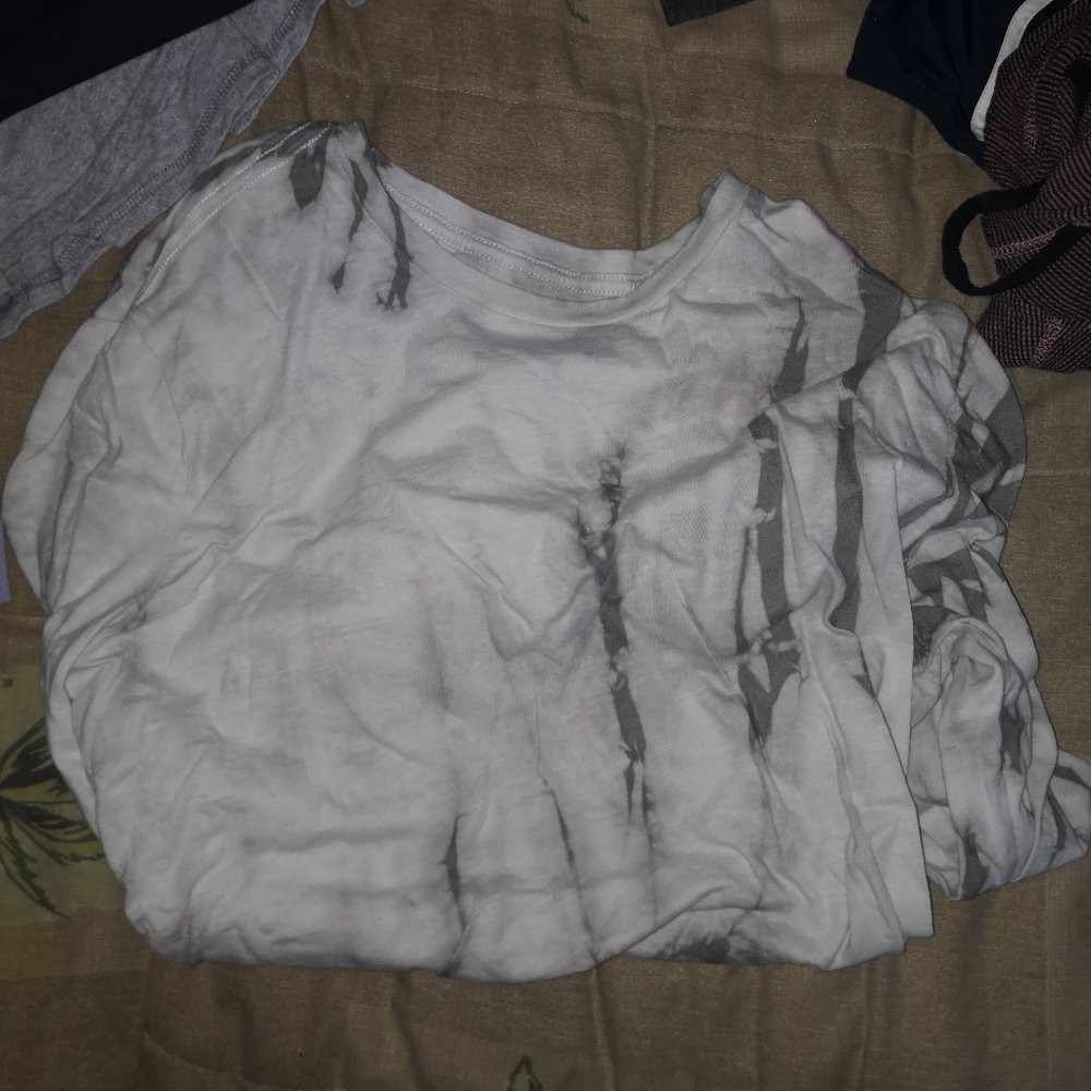 American eagle long sleeve tee